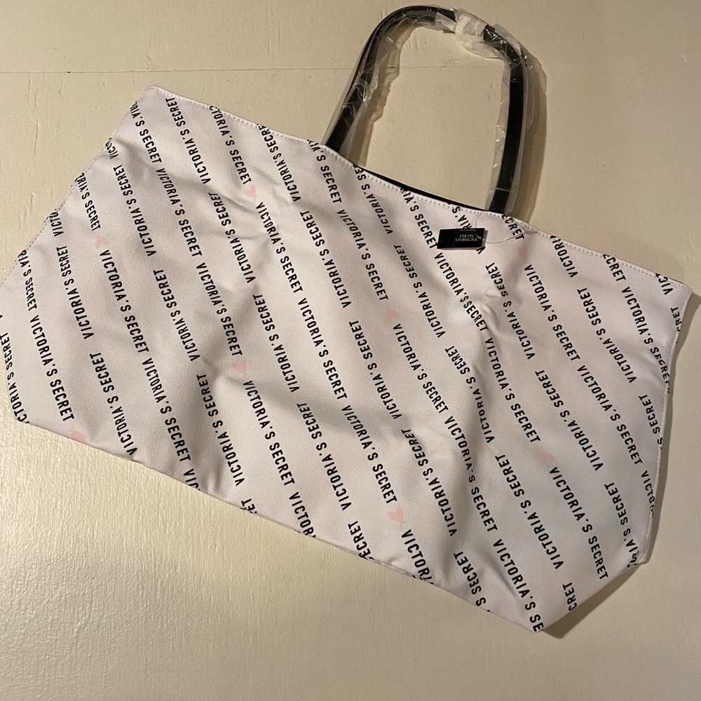 Victoria’s Secret tote